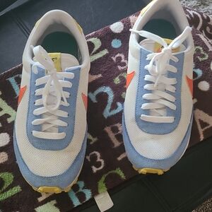 Nike Women's Sneakers White Blue Orange